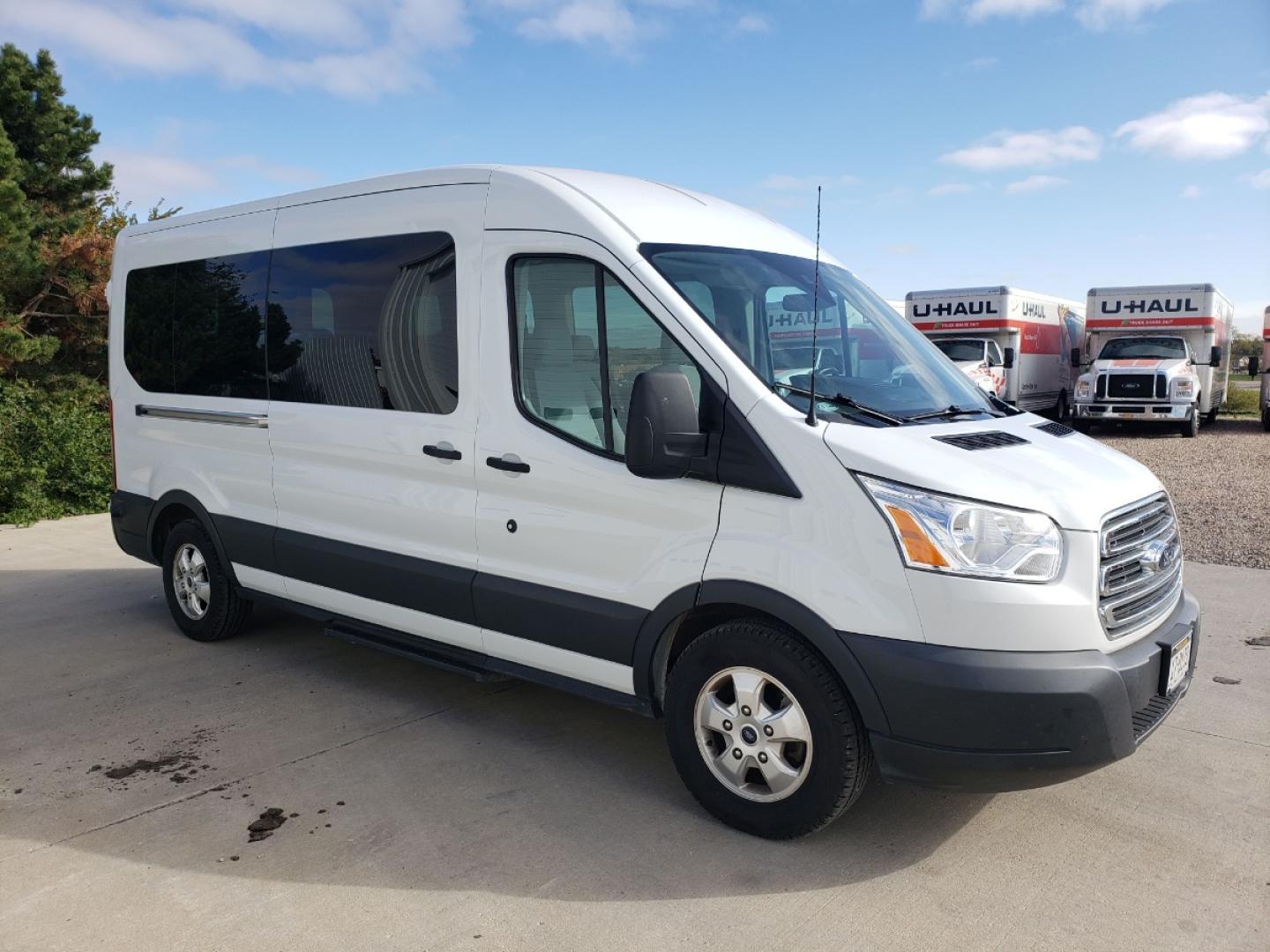 2018 White /Gray Ford Transit 350 Wagon Med. Roof XL w/Sliding Pass. 148-in. WB (1FBAX2CG8JK) with an 3.5L V6 DOHC 24V engine, 6A transmission, located at 205 W Nobes Rd, York, NE, 68467, 40.857784, -97.594452 - Photo#0